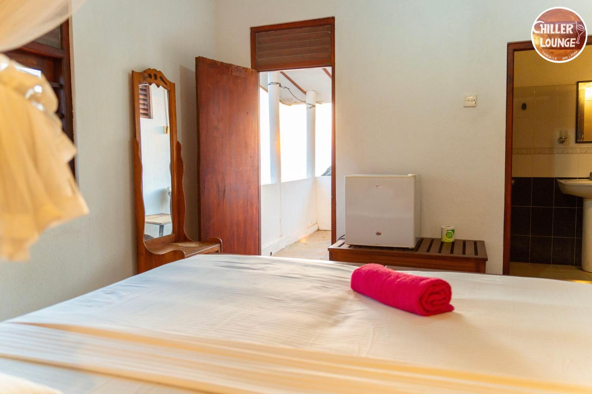 Chiller Lounge Hotel Тангале Екстериор снимка