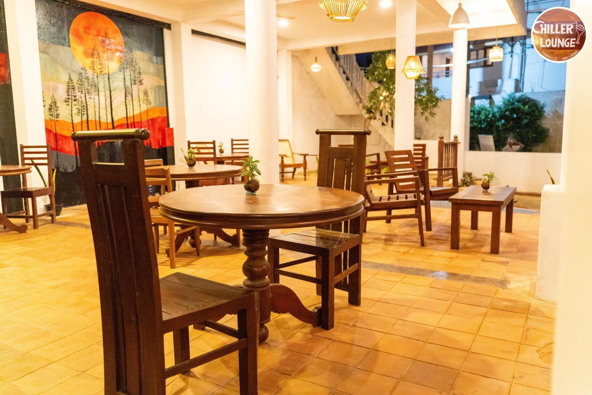 Chiller Lounge Hotel Тангале Екстериор снимка