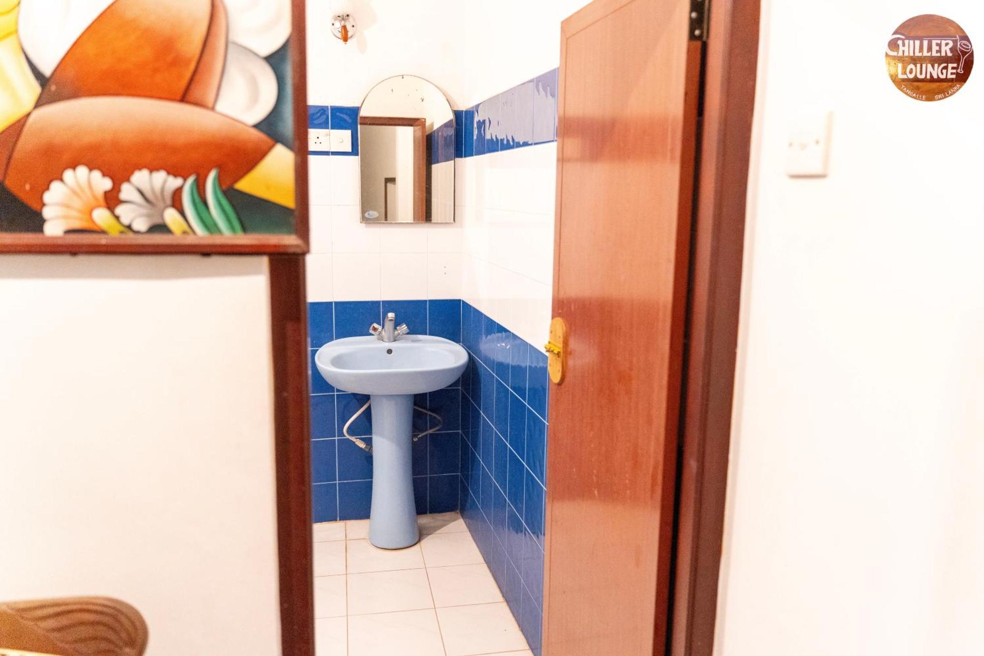 Chiller Lounge Hotel Тангале Екстериор снимка